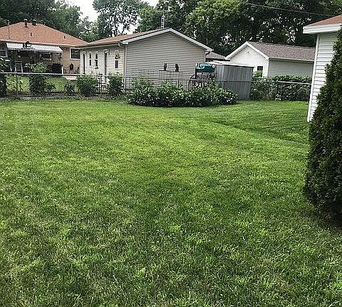 4th image of 2231 S 52nd St