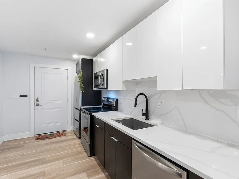 3714 Haverford Avenue — Photo 45