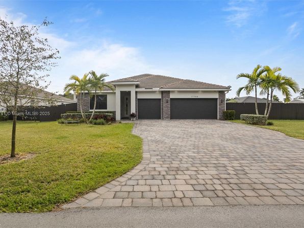 17744 SW 294th St, Homestead, FL 33030