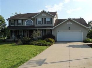 2606 Canaan Dr, Uniontown, OH
