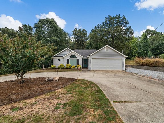 2nd image of 525 Lee Road 2040
