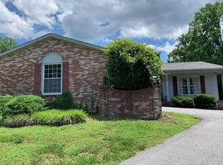 329 Sherwood Cir, Ridgeway, VA 24148