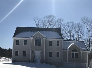 16 Jasmine Rd, Oxford, MA 01540