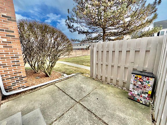 5th image of 35466 Stillmeadow Ln