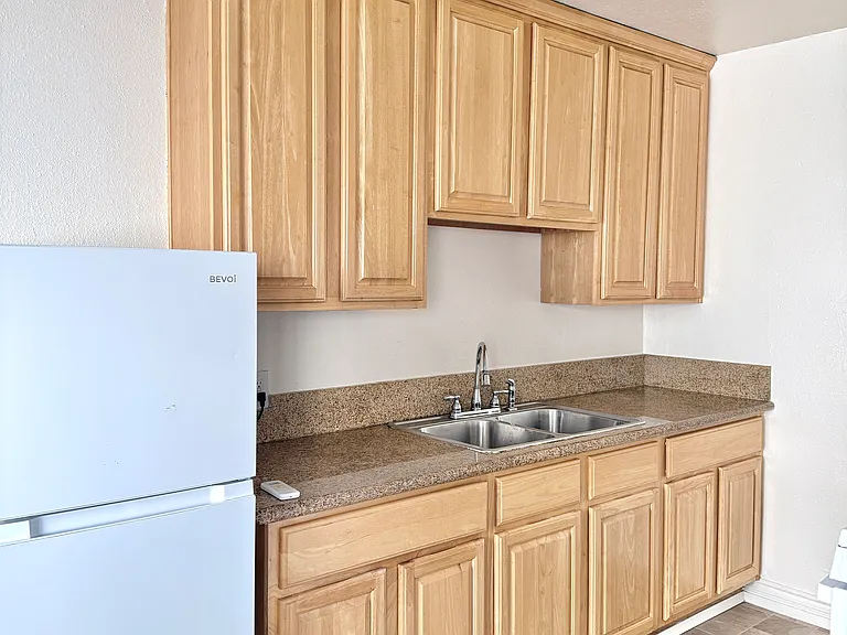 13014 Sherman Way — Photo 16