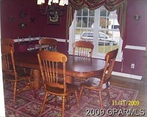 1st image of 665 Chaucer Dr