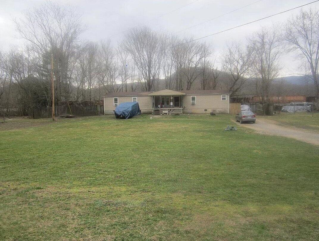 1630 Blount Dr, Elliston, VA 24087 Zillow