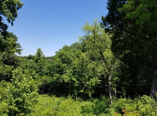 10211 Schuessler Rd, Saint Louis, MO 63128