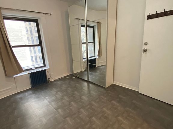 2nd image of 346 W 84th St #4