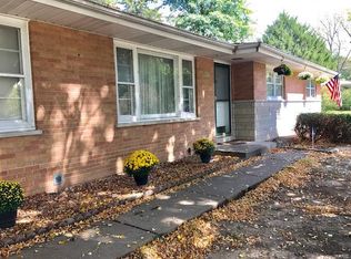 925 Smithshire Ave, Saint Louis, MO 63135