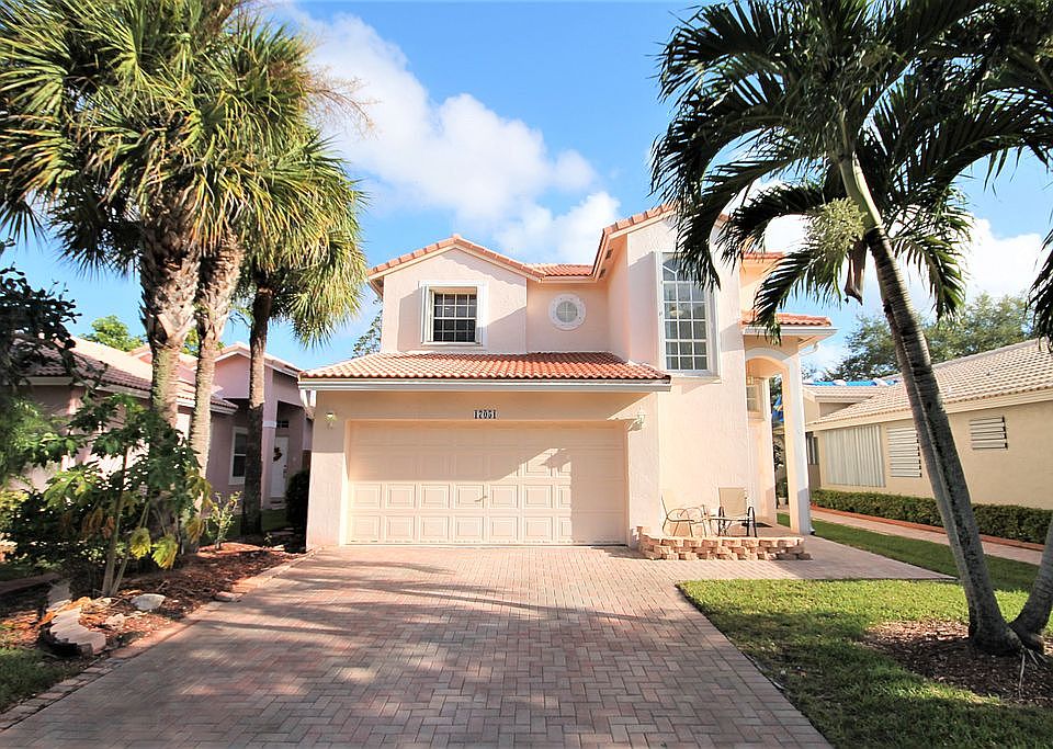 1st image of 17051 NW 11th St