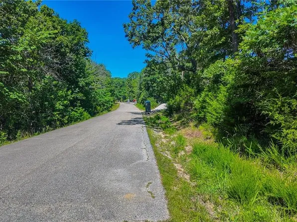 LOT 1345 Champion Dr, Sunrise Beach, MO 65079