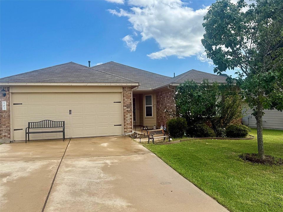 1st image of 107 Jim Dandy Dr