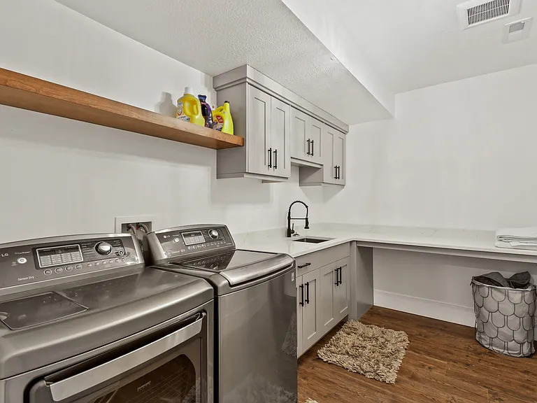 Downstairs Laundry Room