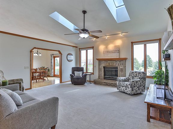 4th image of 2214 Savanna Dr