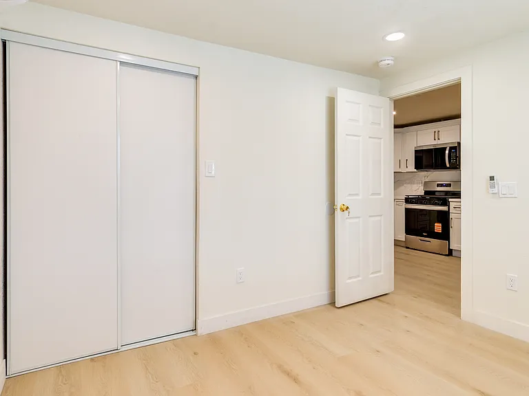 42601 Claudia St — Photo 26