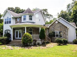 300 Four Seasons Rd, Smithville, TN 37166