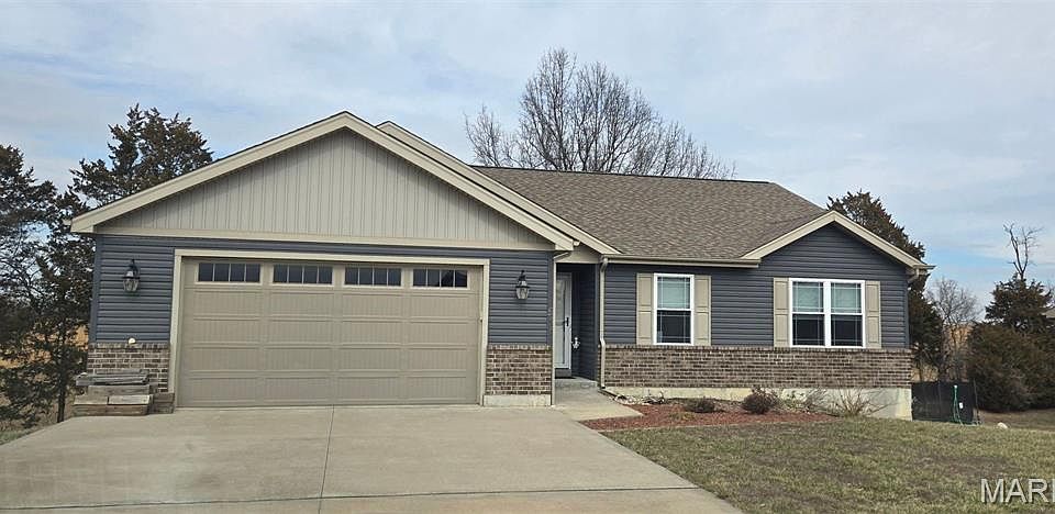 1st image of 547 Austin Dr