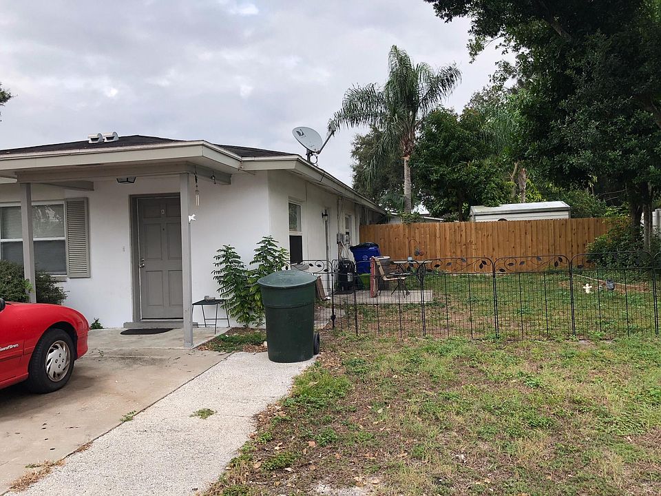 1st image of 3091 Park Ln