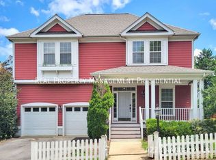 422 Cranberry Ln, Crozet, VA 22932