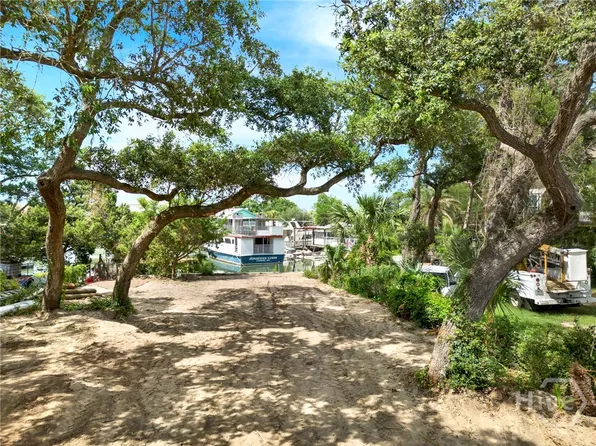 32 Estill Hammock Parkway, Tybee Island, GA 31328