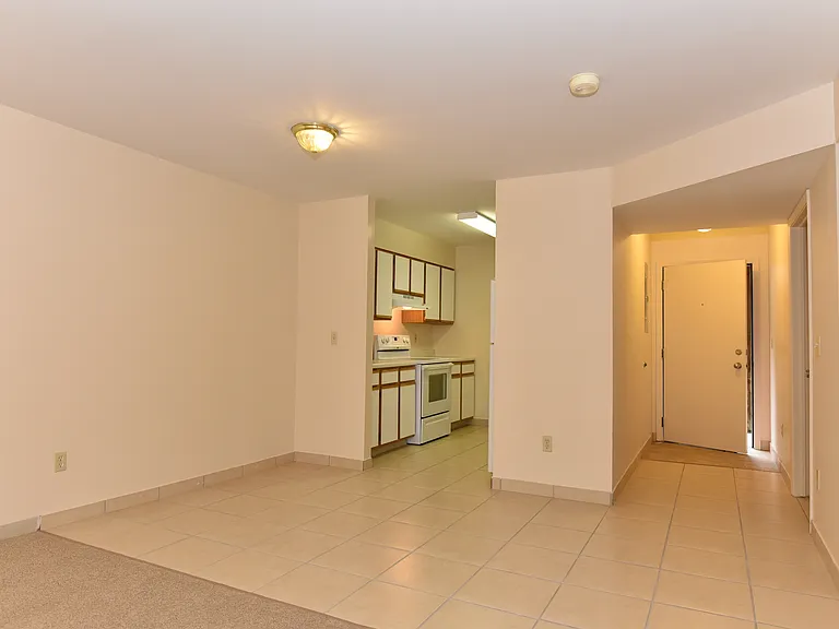 344/352 S Dunn — Photo 24
