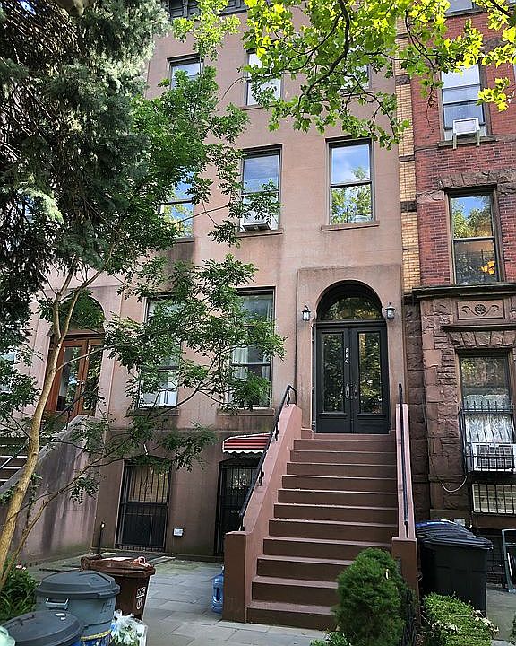 1st image of 114 1st Pl