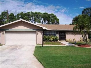 6916 4th Avenue Dr NW, Bradenton, FL 34209