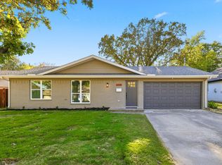 158 Centennial Dr, Lewisville, TX 75067