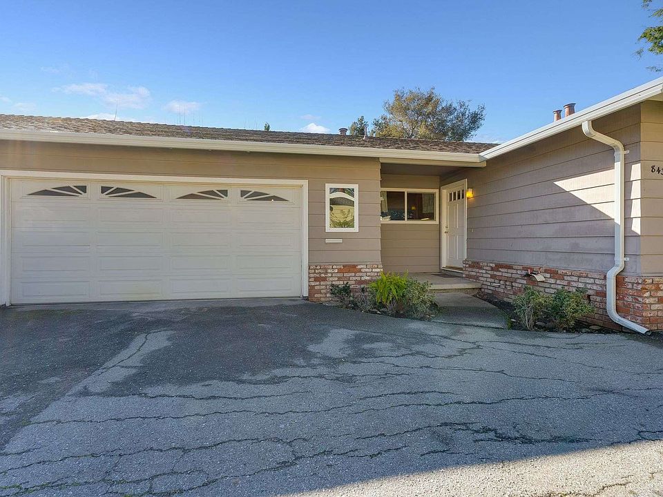 1st image of 843 Partridge Ave