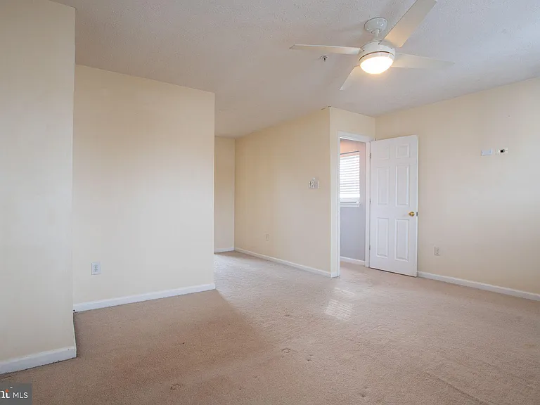 200 Toddson Ln — Photo 23