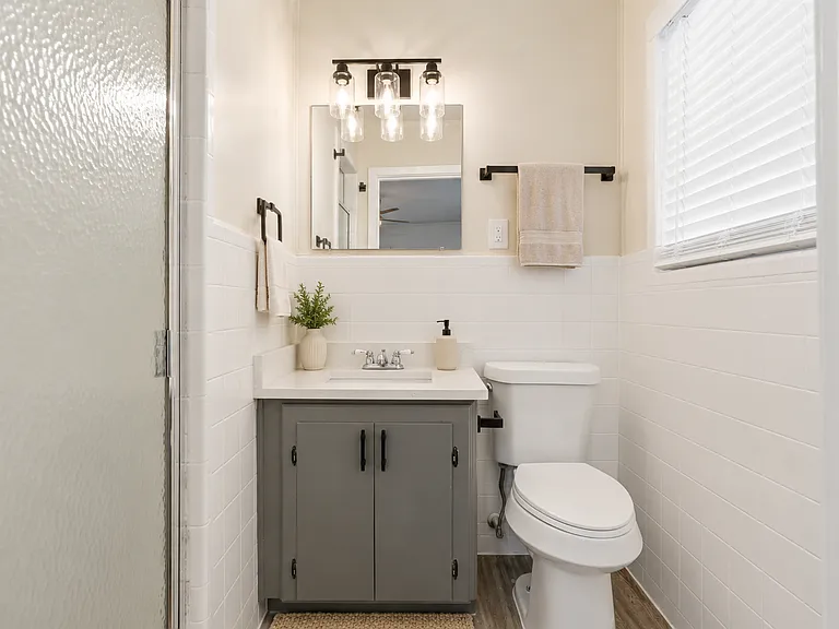 466 Sandalwood Ln — Photo 23