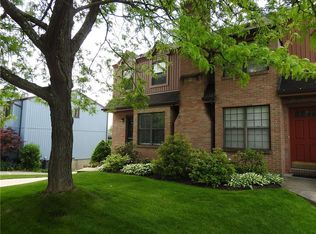 19 Bethany Dr #A, Pittsburgh, PA 15215