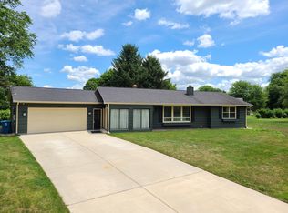 3522 Laurel Hill St, Kalamazoo, MI 49004