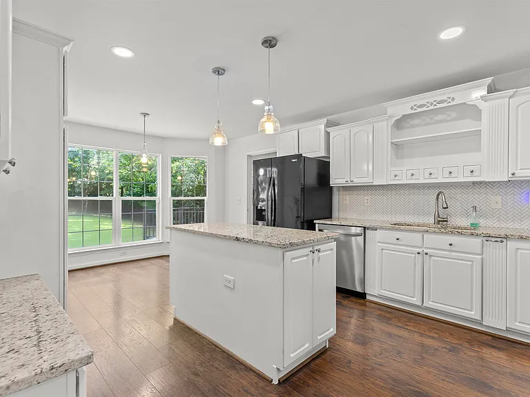 3560 Great Oak Ln — Photo 17