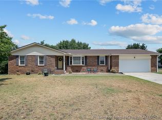 265 Old Farm Rd, Fayetteville, NC 28314