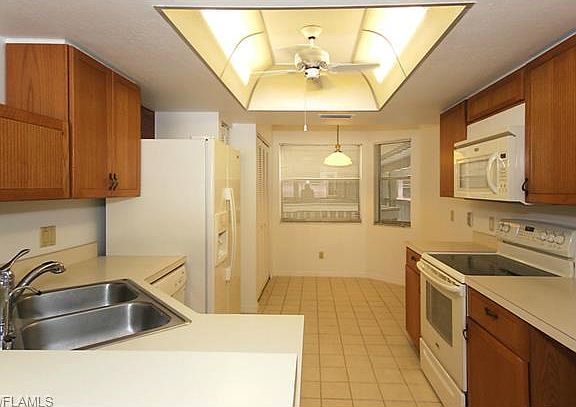 5th image of 620 Wiggins Bay Dr