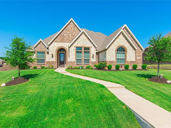 2nd image of 601 Meadow Wood Court