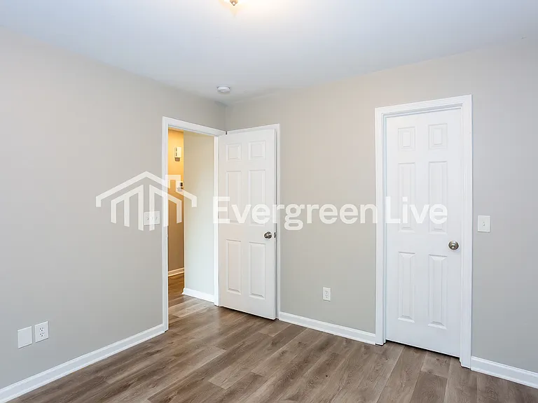 2512 Reid Oaks Dr — Photo 7