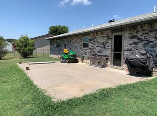 811 W Chickasaw Ln, Stillwater, OK 74075