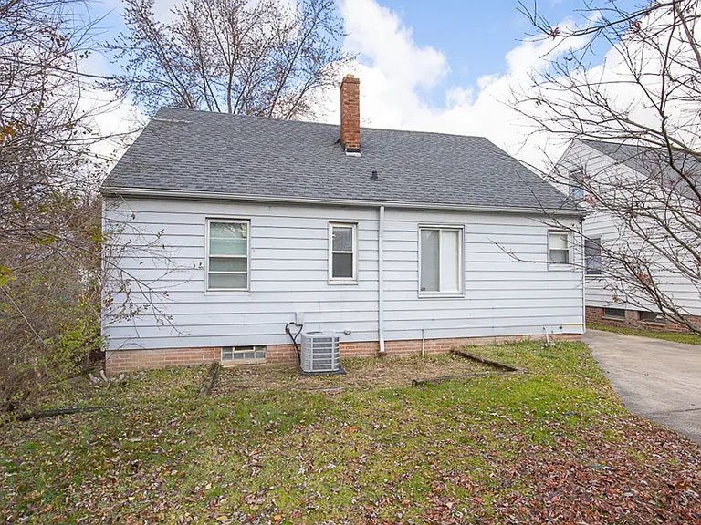 12912 Silver Rd — Photo 21