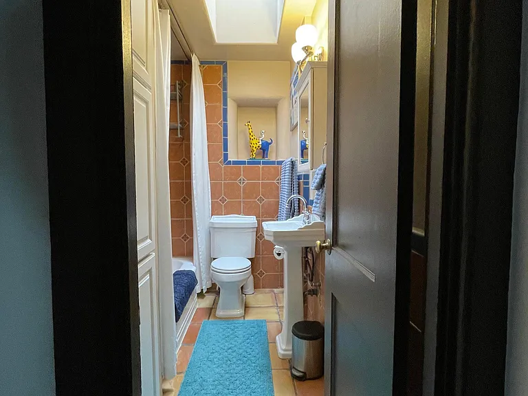 Truman St NE — Photo 21