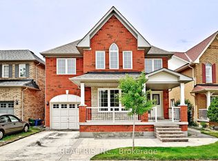 220 Fred McLaren Blvd, Markham, ON L6E 1H3