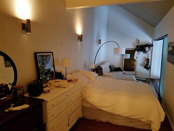 4th image of 48 Paloma Ave APT 11