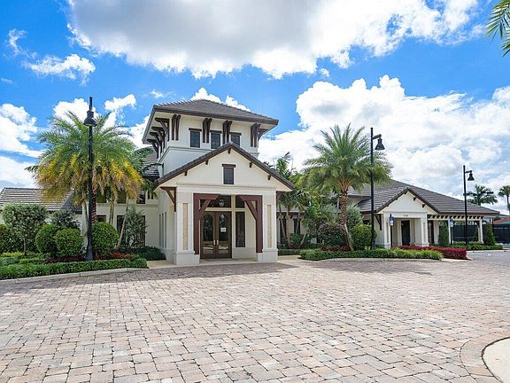 2nd image of 2600 NW 69th Street