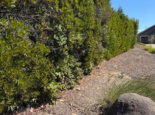 E Rachel Way, Medford, OR 97504