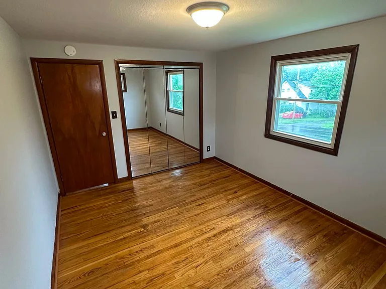 415 Northcliffe Rd #1 — Photo 8