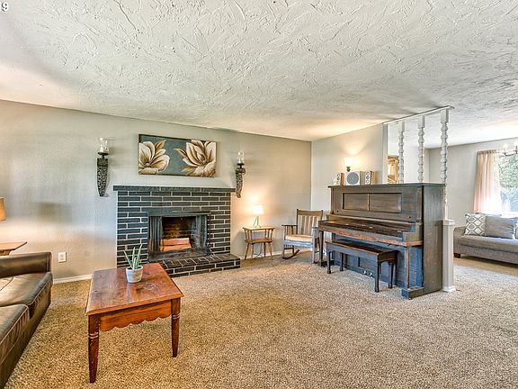 4th image of 5517 NE 111th St
