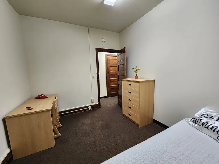 Aces Apartments — Photo 70