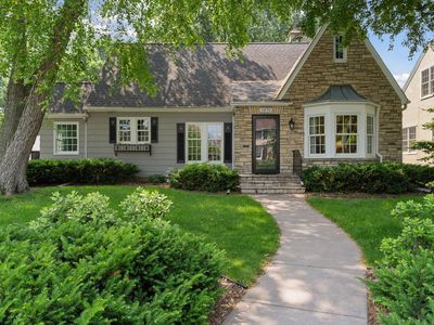1870 Eleanor Ave, Saint Paul, MN, 55116